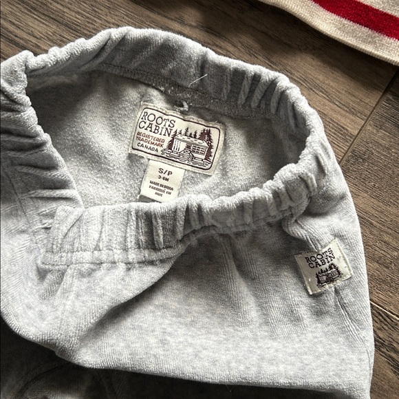 Baby Roots Cabin Set - Picture 4 of 6